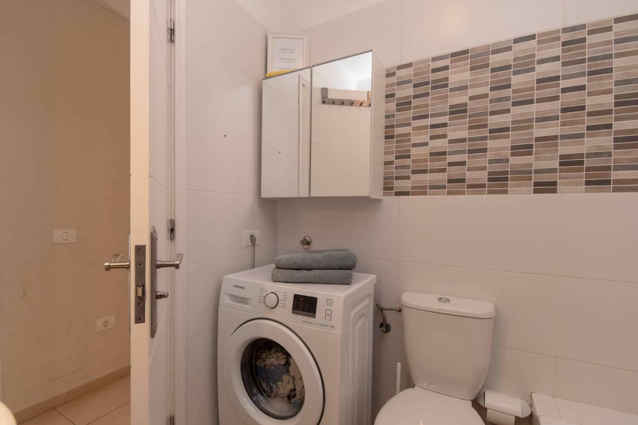 Great 2 Beds Apartment Los Cristianos ロスクリスティアーノス エクステリア 写真