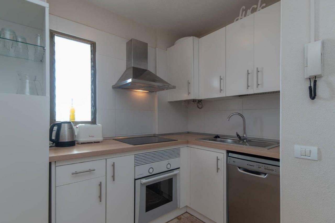 Great 2 Beds Apartment Los Cristianos ロスクリスティアーノス エクステリア 写真